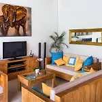Av Villa Jasmin