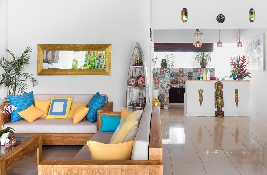 Av Villa Jasmin